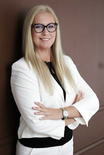 Dr. Molnár Anett LL.M. ügyvéd, Európa-jogi szakjogász